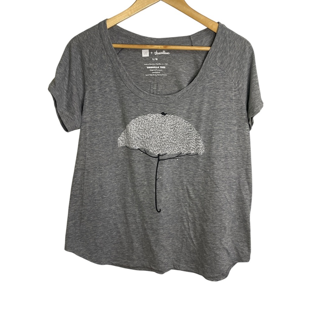 Gap x Threadless Umbrella Tree Graphic T-Shirt Grey Women’s Size L